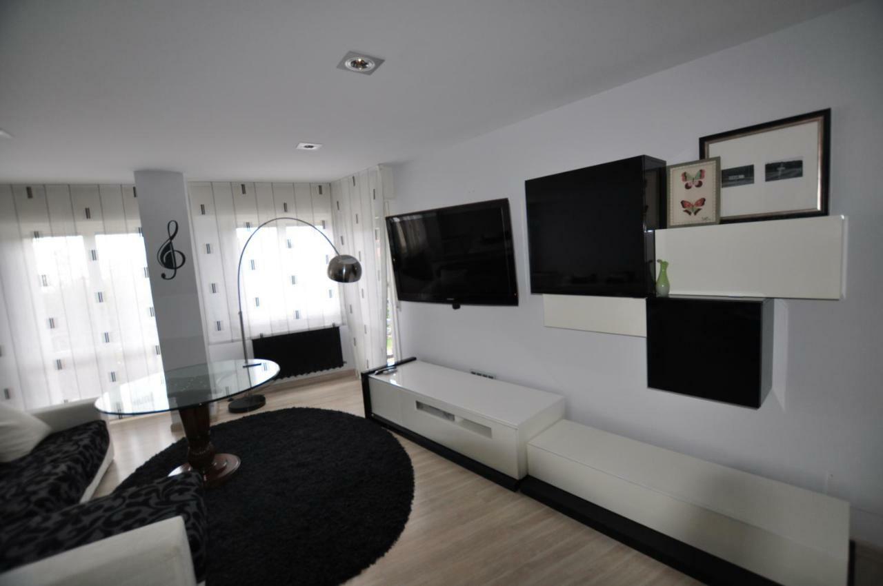 Black And White Suitte "Marques" โนฮา ภายนอก รูปภาพ